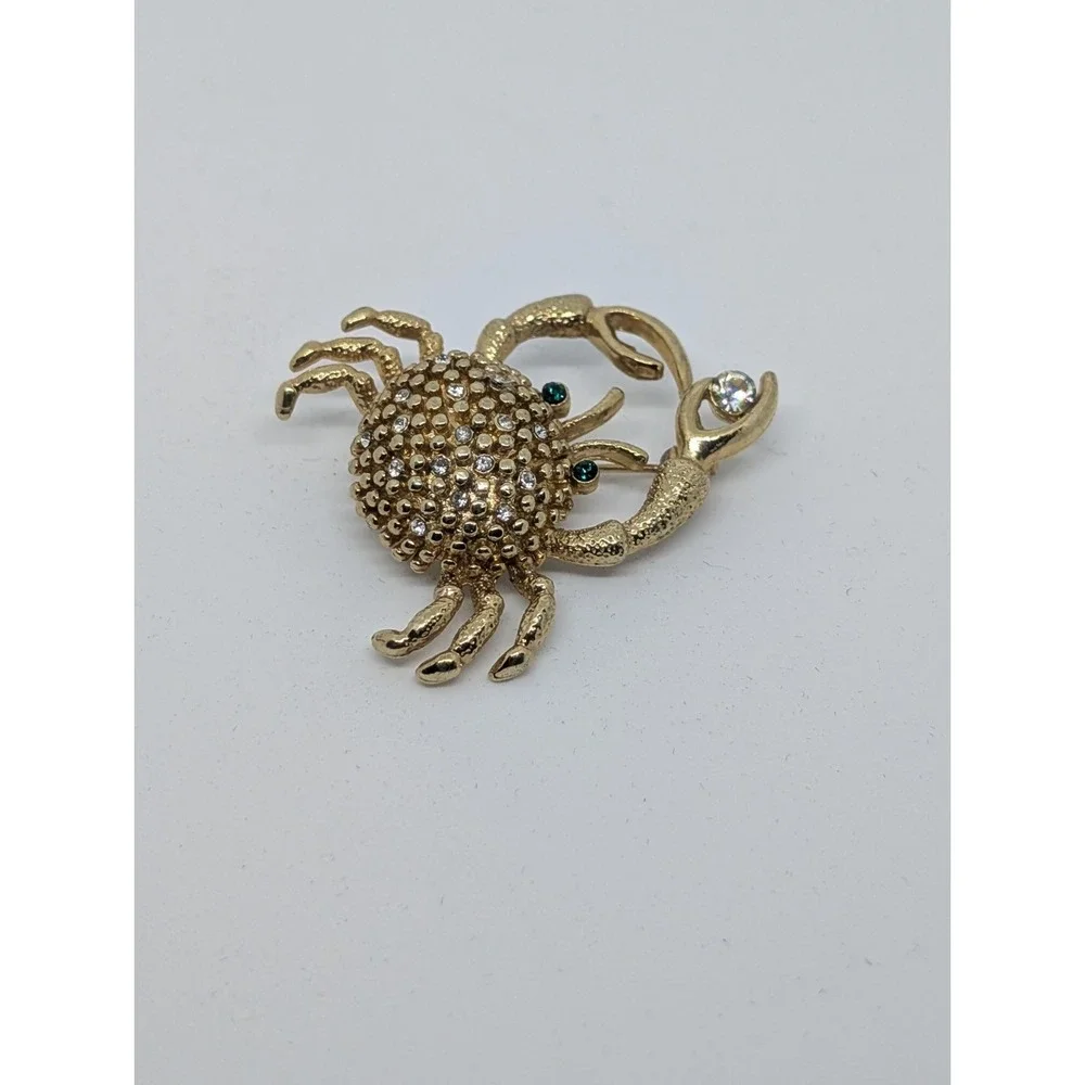The Unbranded Brand vintage gold